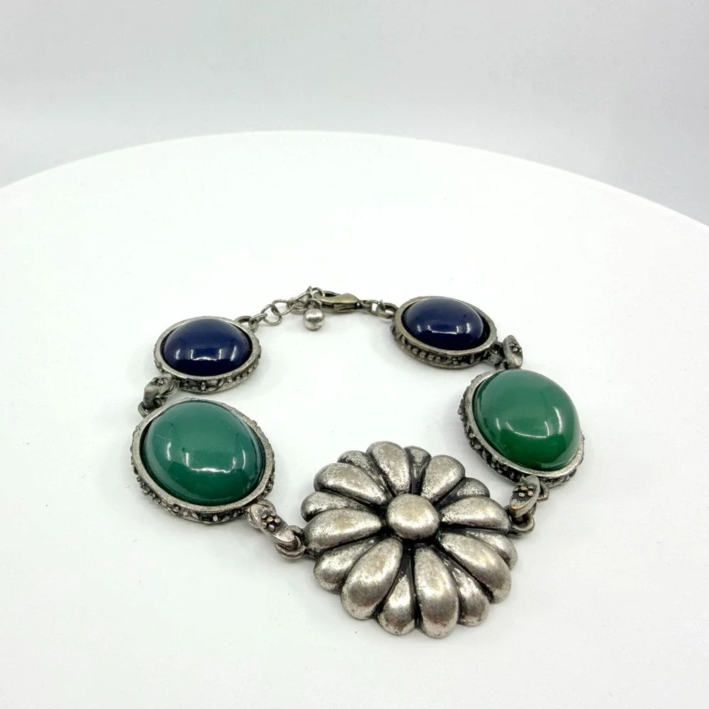 Vintage Boho Flower Bracelet Green Navy Cabochon Silver Tone